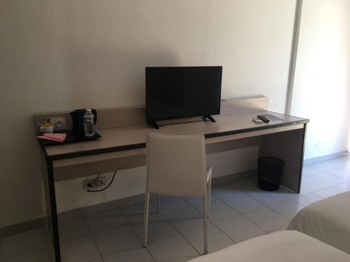 Hotel La Cle Saint-André-de-Sangonis المظهر الخارجي الصورة