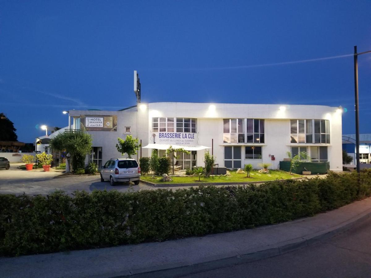 Hotel La Cle Saint-André-de-Sangonis المظهر الخارجي الصورة